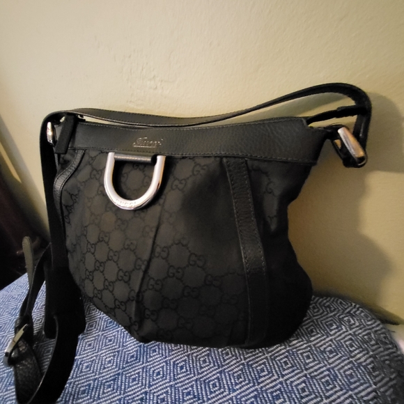 Gucci GG Supreme Abbey Small D Ring - Picture 6 of 16